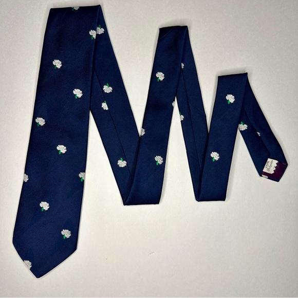 Vintage Embroidered White Rose Navy Blue Classic 3” Blade Tie, William J. Kraus - Picture 7 of 7